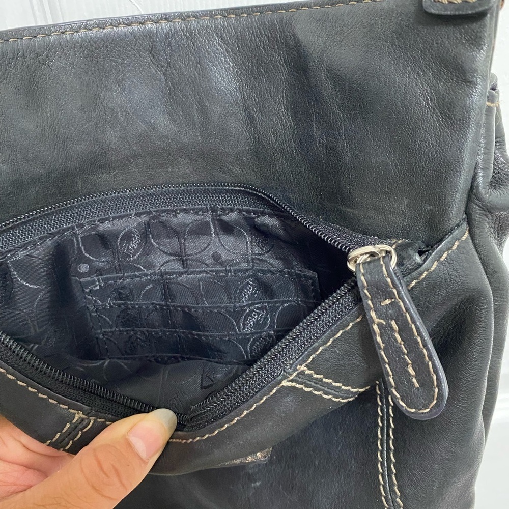 Fossil vintage Black Patterned Leather Bag - Picture 8 of 10